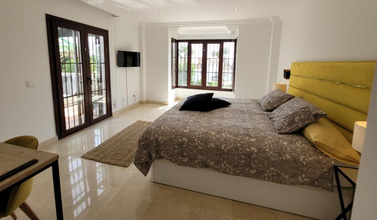 Beach And Golf Resort La Perla Miguel Adults Only Марбеля Екстериор снимка